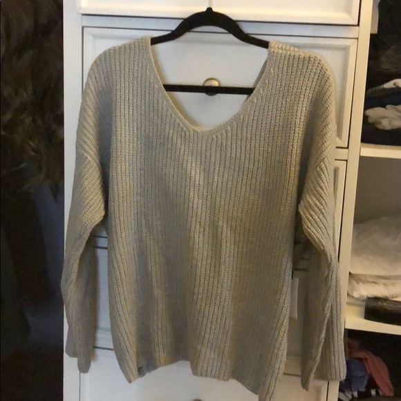 Sweater - Picture 1 of 4